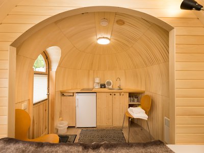 kuscheln im Iglu-Häuschen
