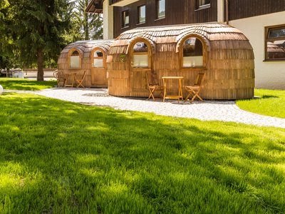 kuscheln im Iglu-Häuschen